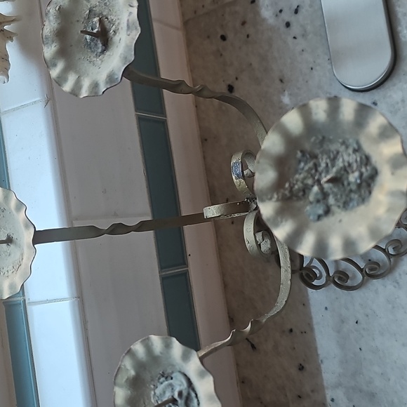 Metal candelabra - Picture 8 of 8